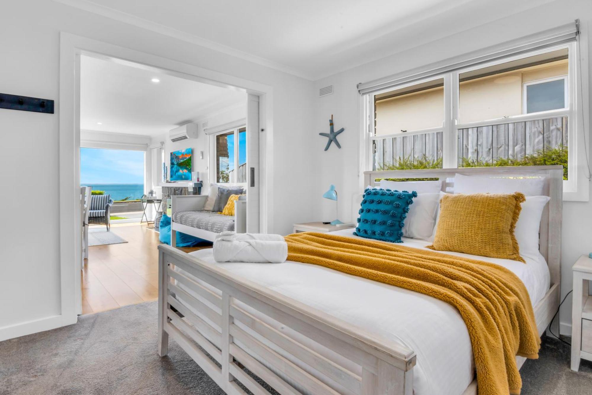 Talisman Ocean Views Apartment Портланд Екстериор снимка